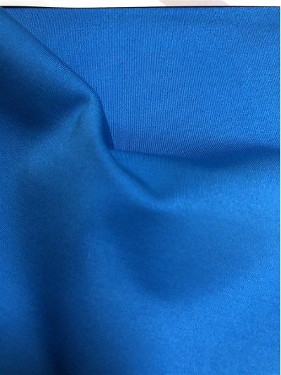 DG-PGSG  PSZZ19133  50D牛奶絲(防水)+中透膜+50D牛奶絲  56''  272±10gsm   底布92%poly,8%Elastane  面布88%poly,12%Elastane   MOQ:1500y 正面照